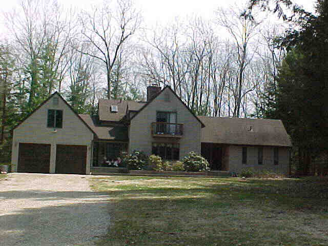 Building photograph for 80 PRESTON LANE